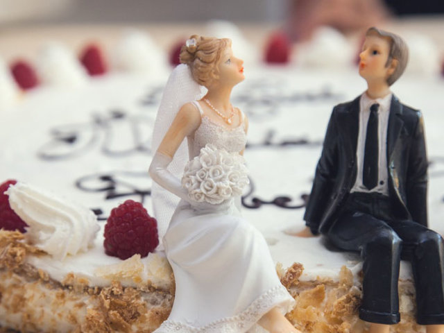 9 Unconventional Wedding Catering Ideas
